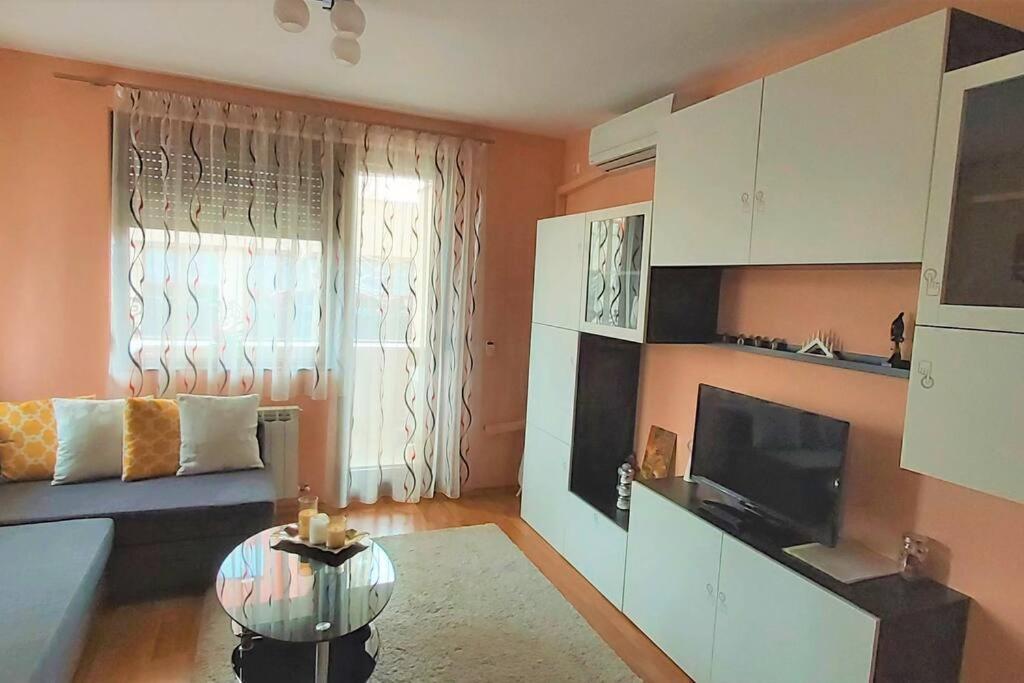 Mia'S Apartment, Stylish One Bedroom Suite 索菲亞 外观 照片